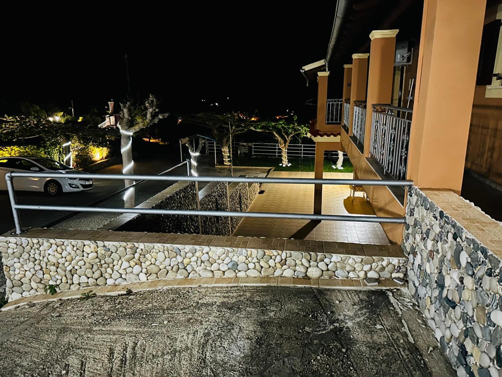 Nikos Apartments Corfu Agios Stefanos Avliotes  Exterior foto